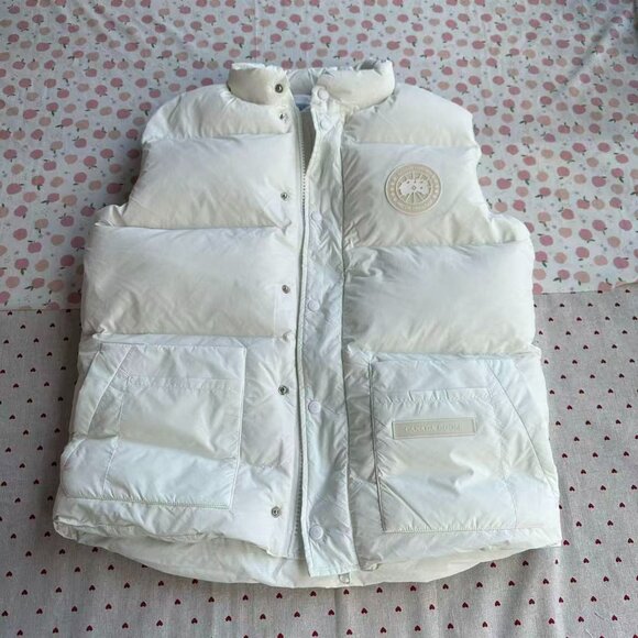 Canada Goose Other - White Canada Goose Pbi Collection Paradigm Freestyle Shell-Down Gilet